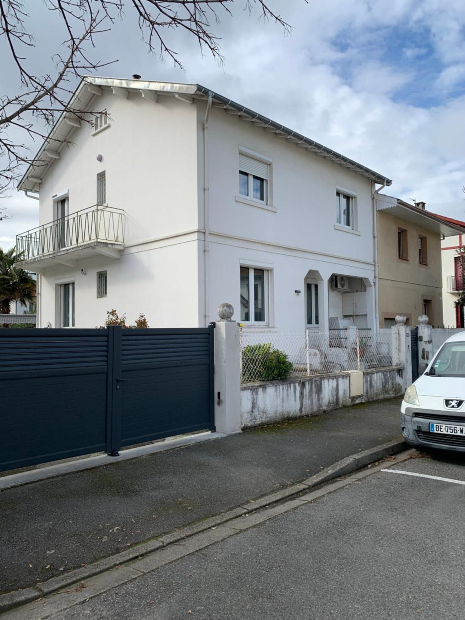 Ferienwohnung Chez Line Et Francis Tarbes Exterior foto